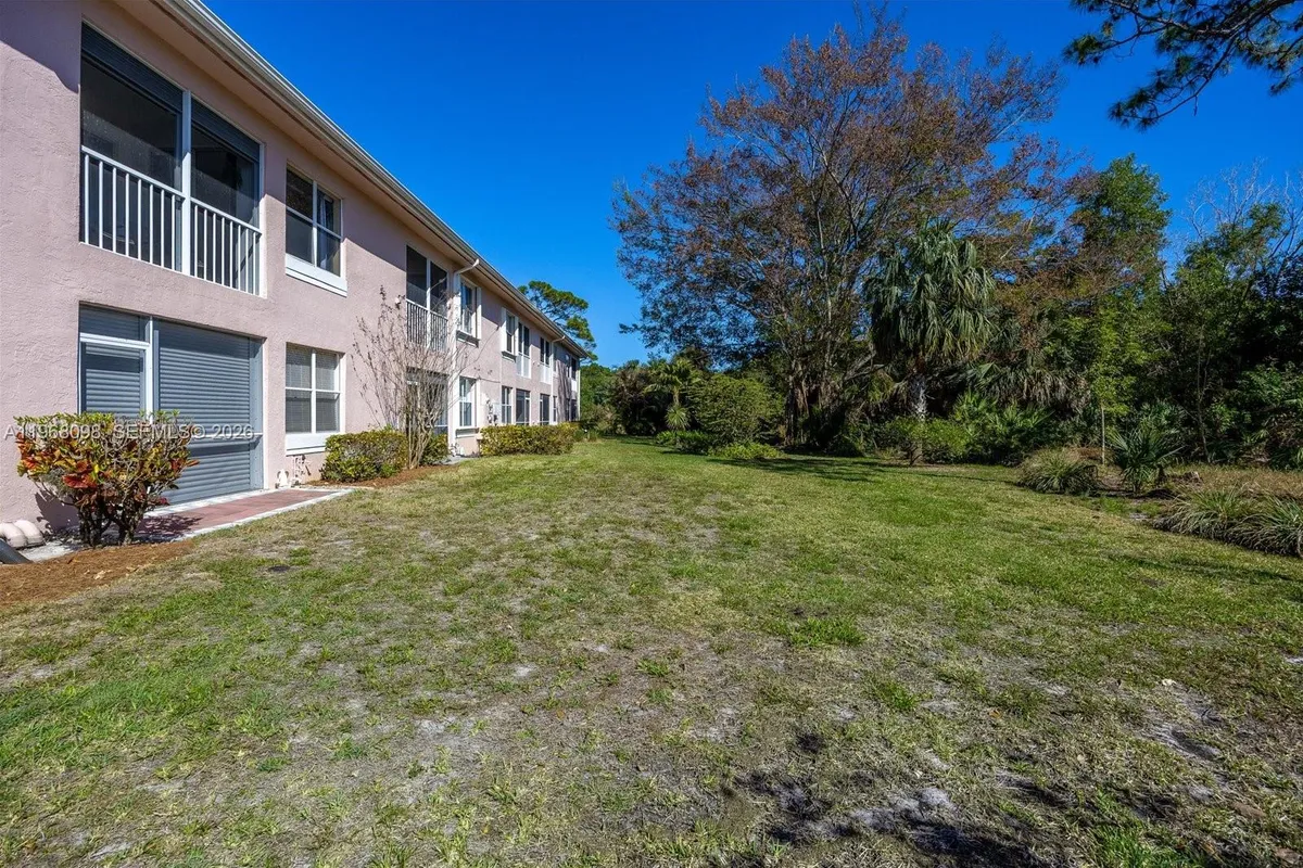 18081 SE Country Club Dr # 367, Jupiter FL 33469
