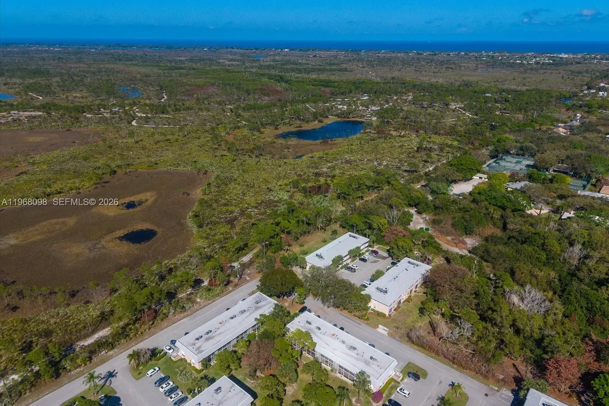 18081 SE Country Club Dr # 367, Jupiter FL 33469