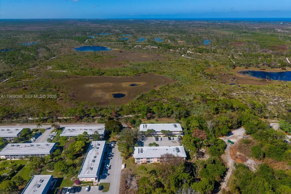 18081 SE Country Club Dr # 367, Jupiter FL 33469