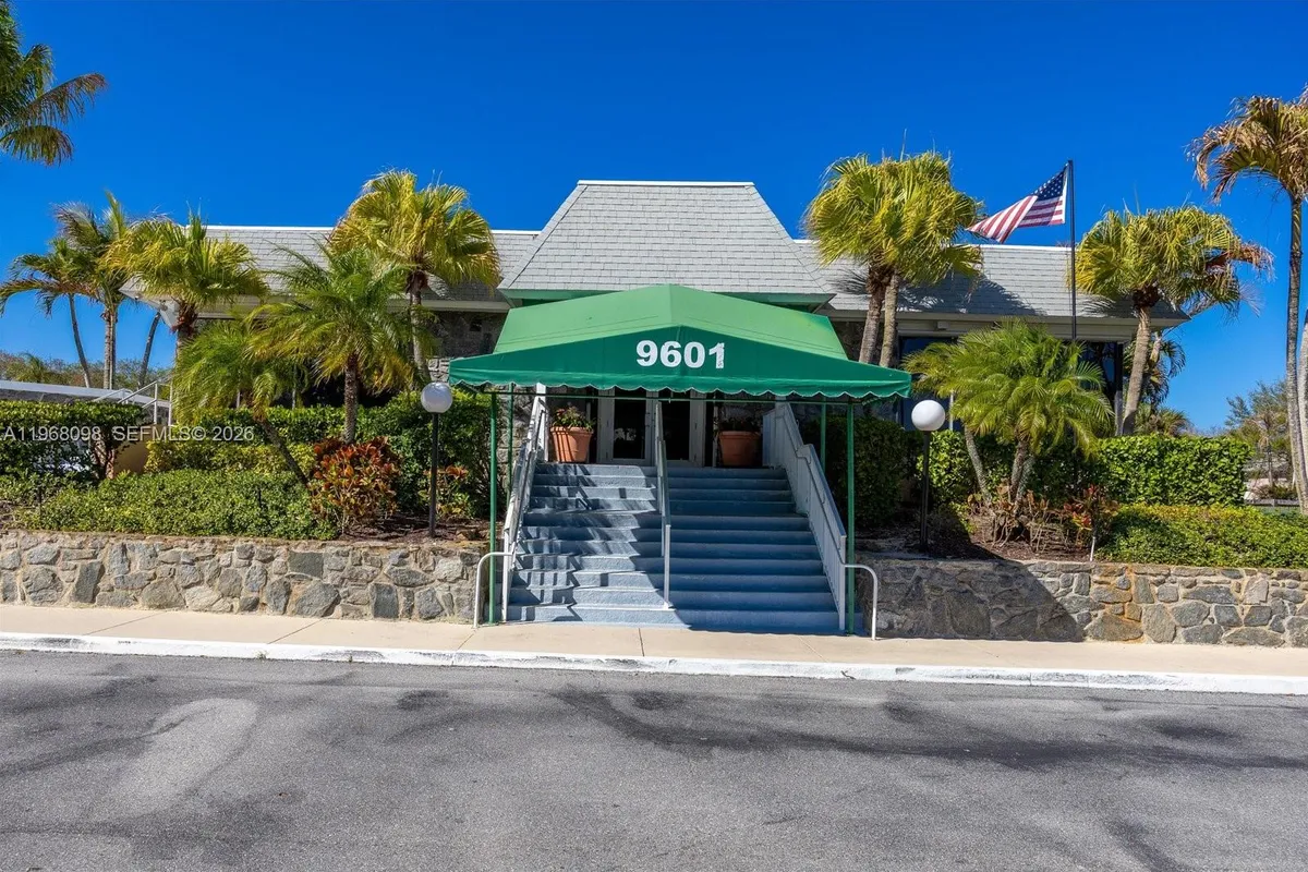 18081 SE Country Club Dr # 367, Jupiter FL 33469