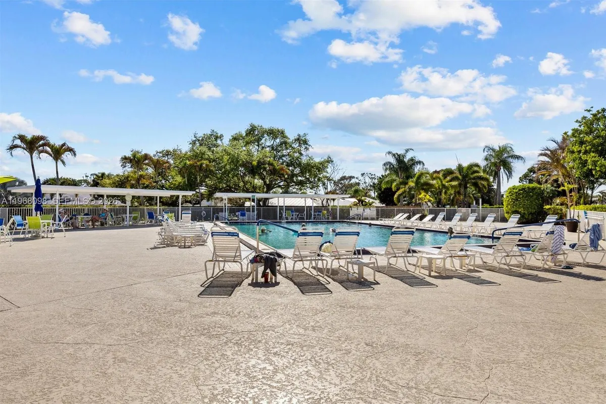 18081 SE Country Club Dr # 367, Jupiter FL 33469