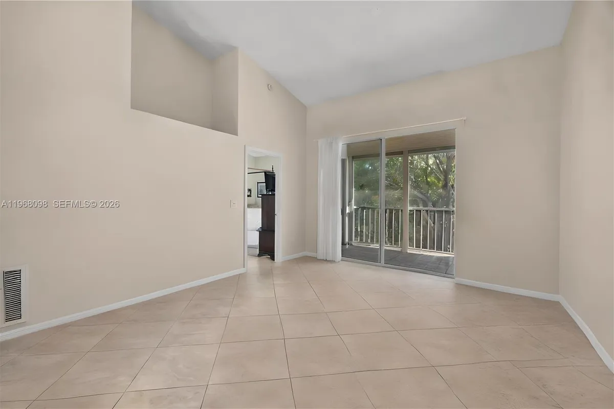 18081 SE Country Club Dr # 367, Jupiter FL 33469