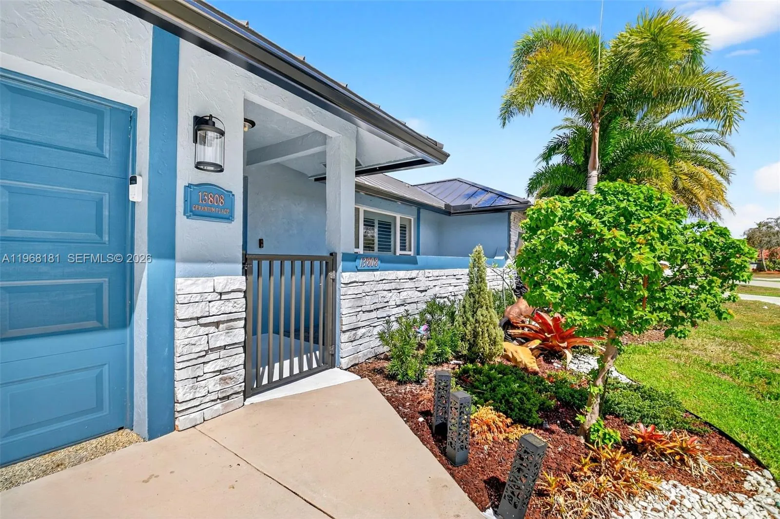 13808 Geranium Pl, Wellington FL 33414