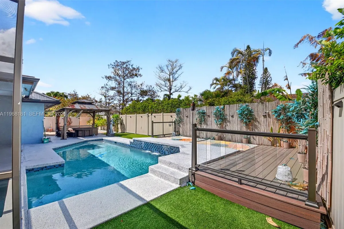 13808 Geranium Pl, Wellington FL 33414