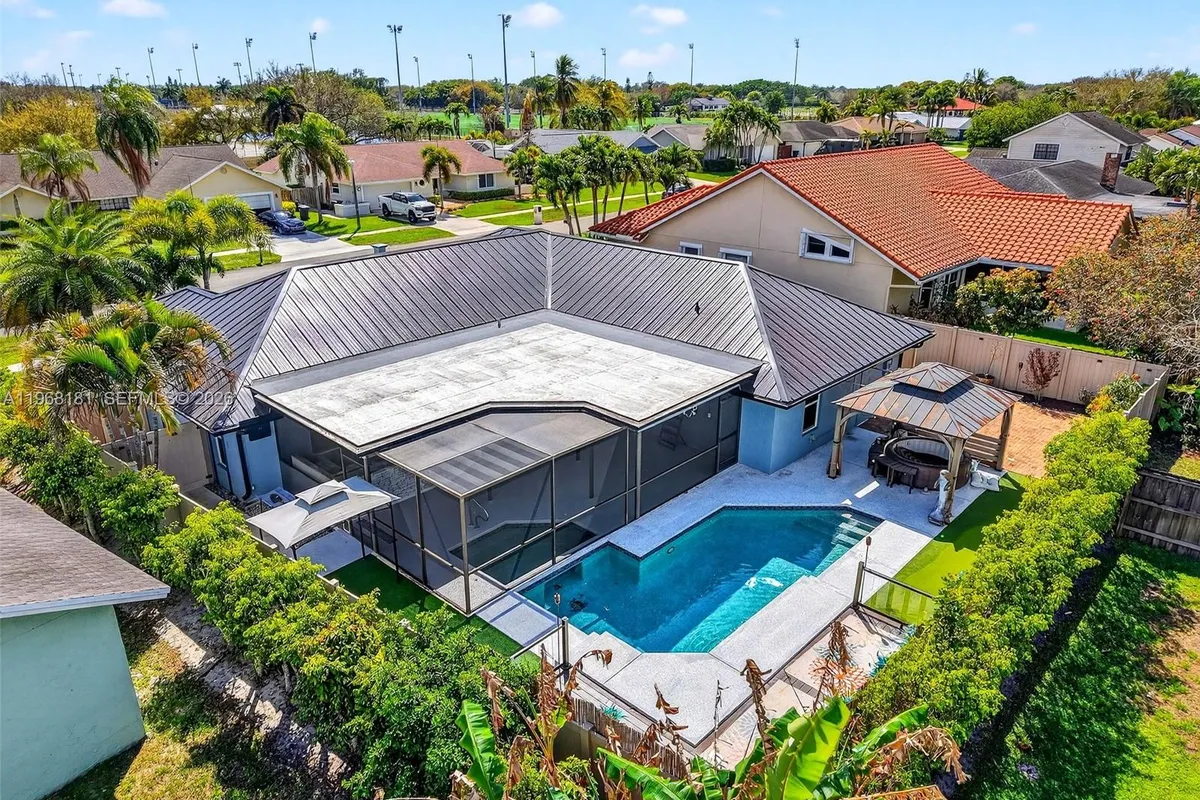 13808 Geranium Pl, Wellington FL 33414