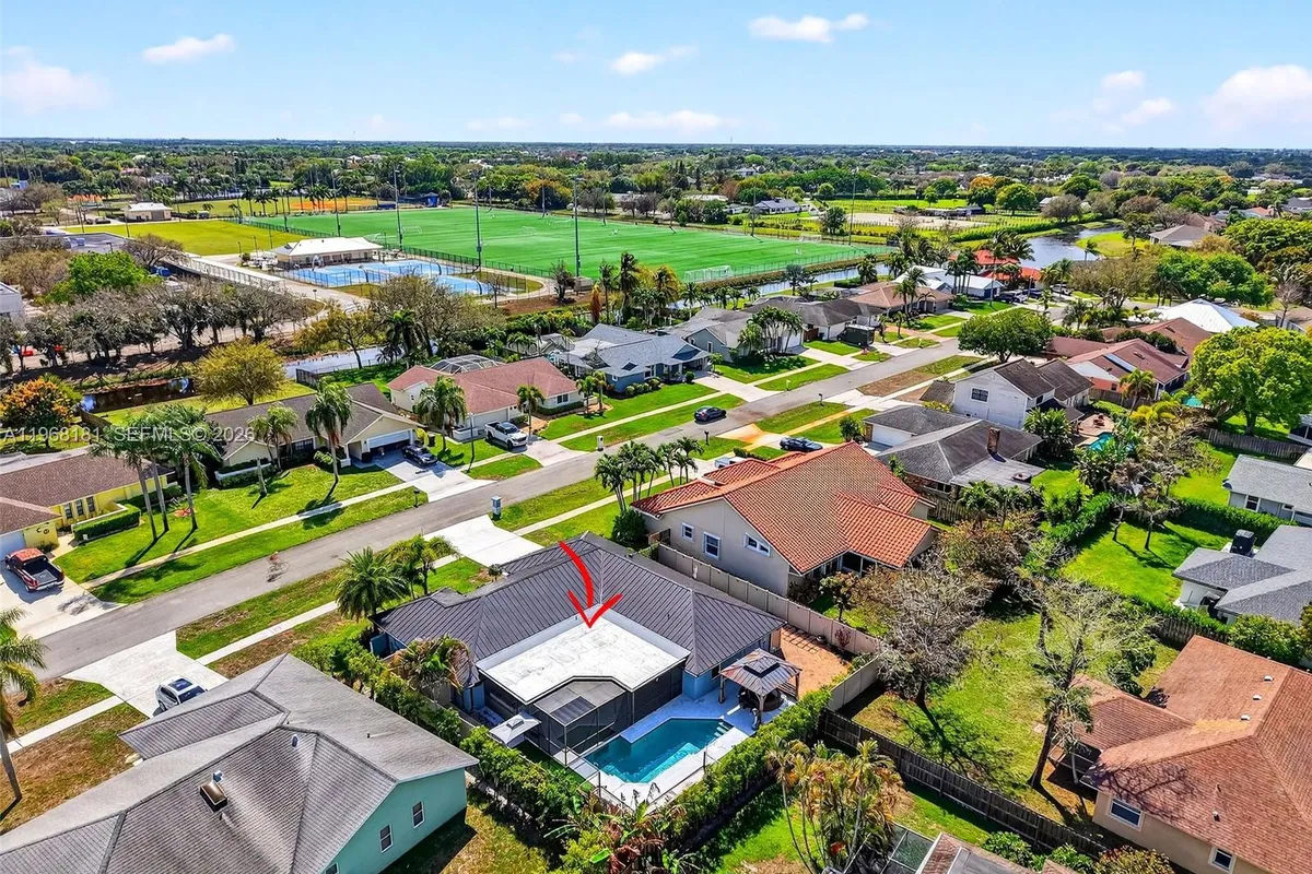 13808 Geranium Pl, Wellington FL 33414