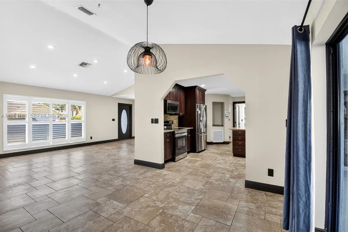 13808 Geranium Pl, Wellington FL 33414