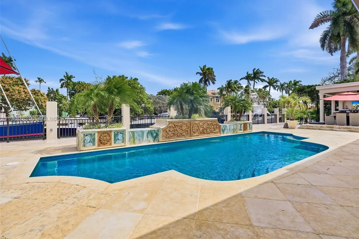 628 Coral Way, Fort Lauderdale FL 33301