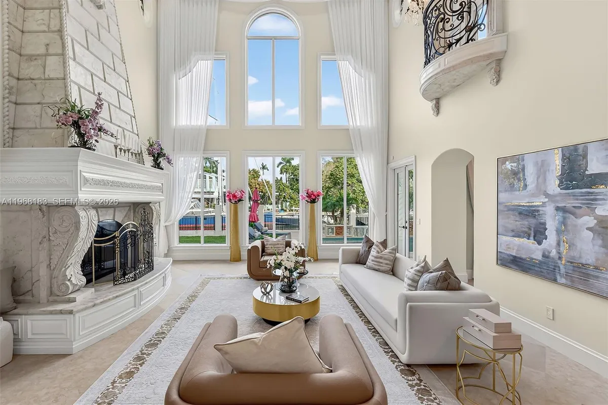 628 Coral Way, Fort Lauderdale FL 33301