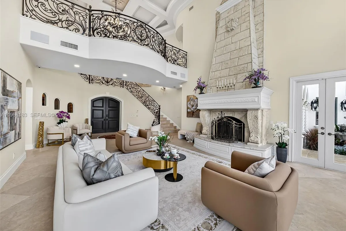 628 Coral Way, Fort Lauderdale FL 33301