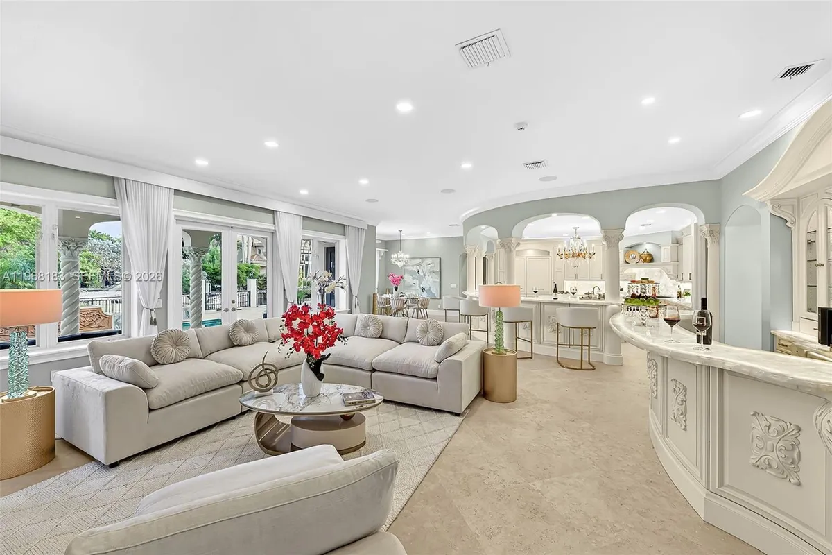 628 Coral Way, Fort Lauderdale FL 33301