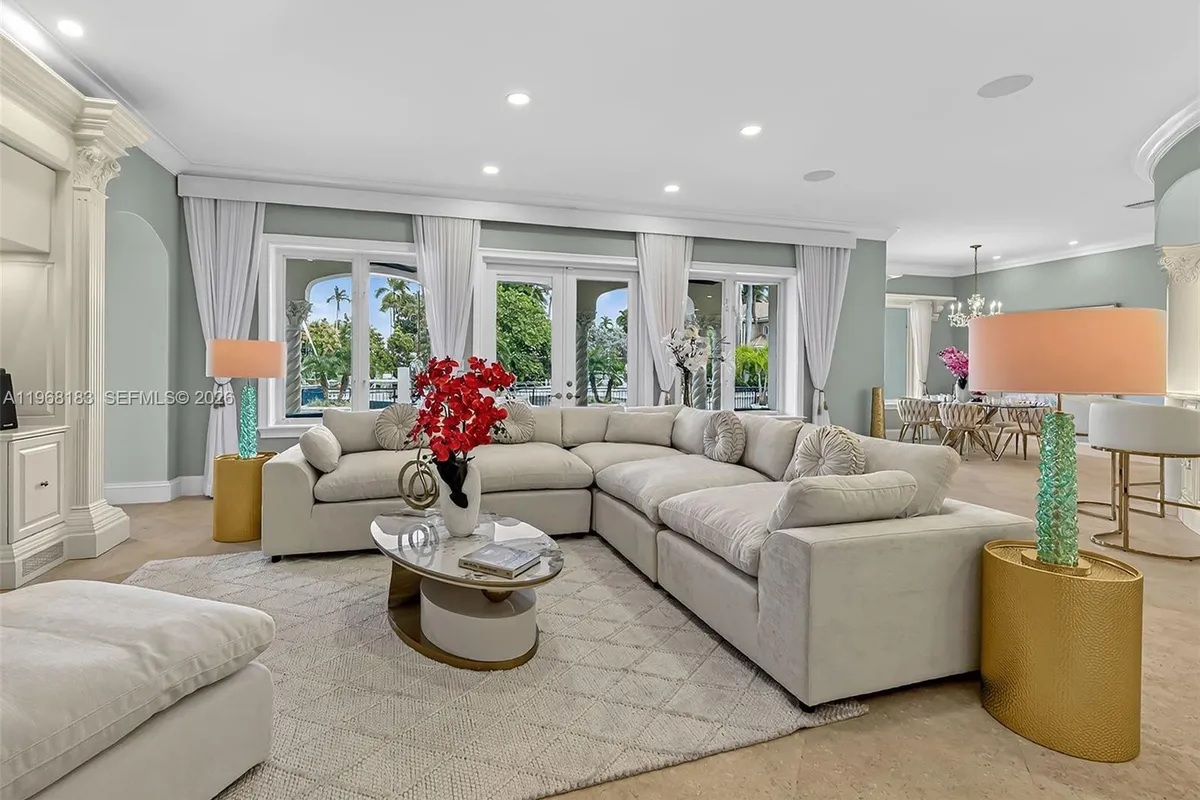 628 Coral Way, Fort Lauderdale FL 33301