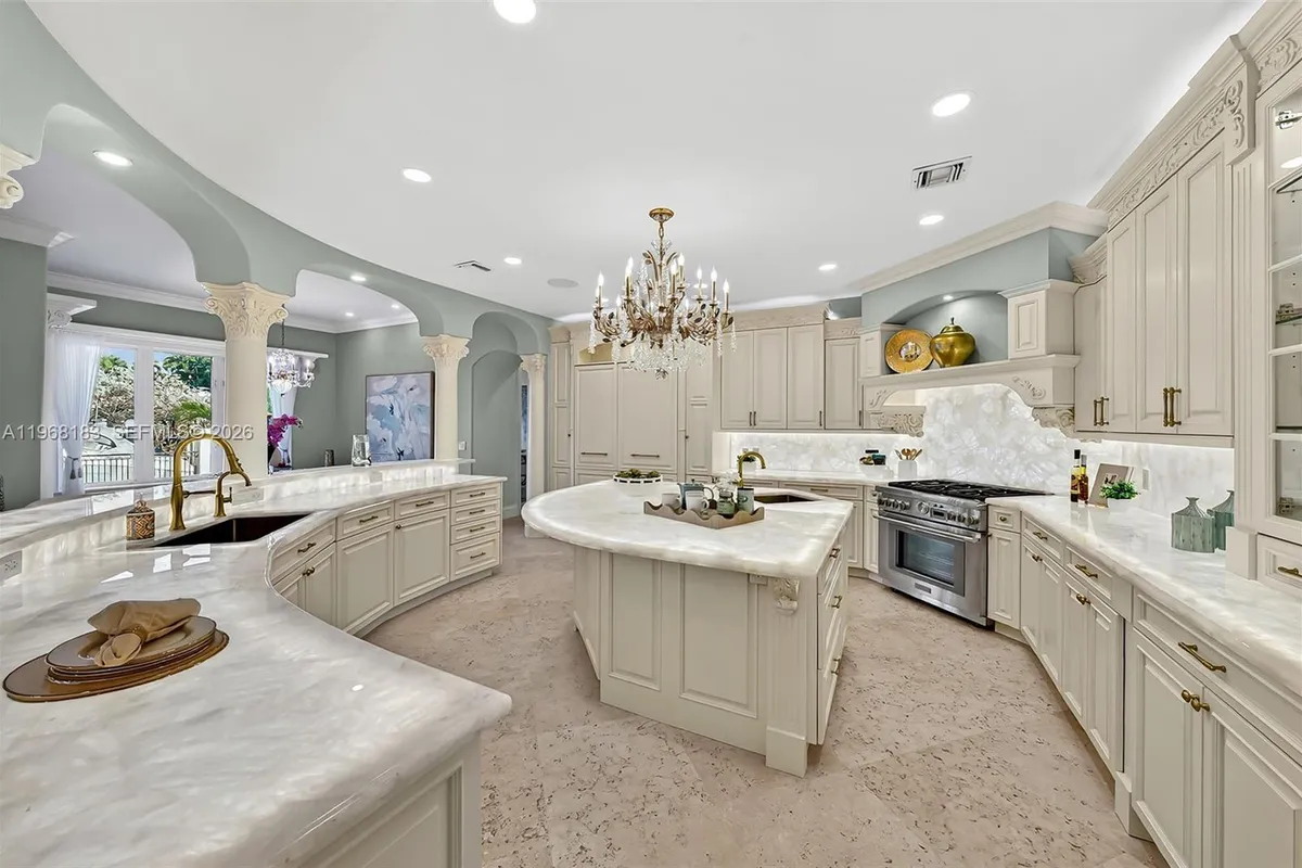 628 Coral Way, Fort Lauderdale FL 33301