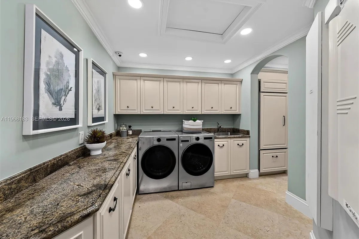 628 Coral Way, Fort Lauderdale FL 33301