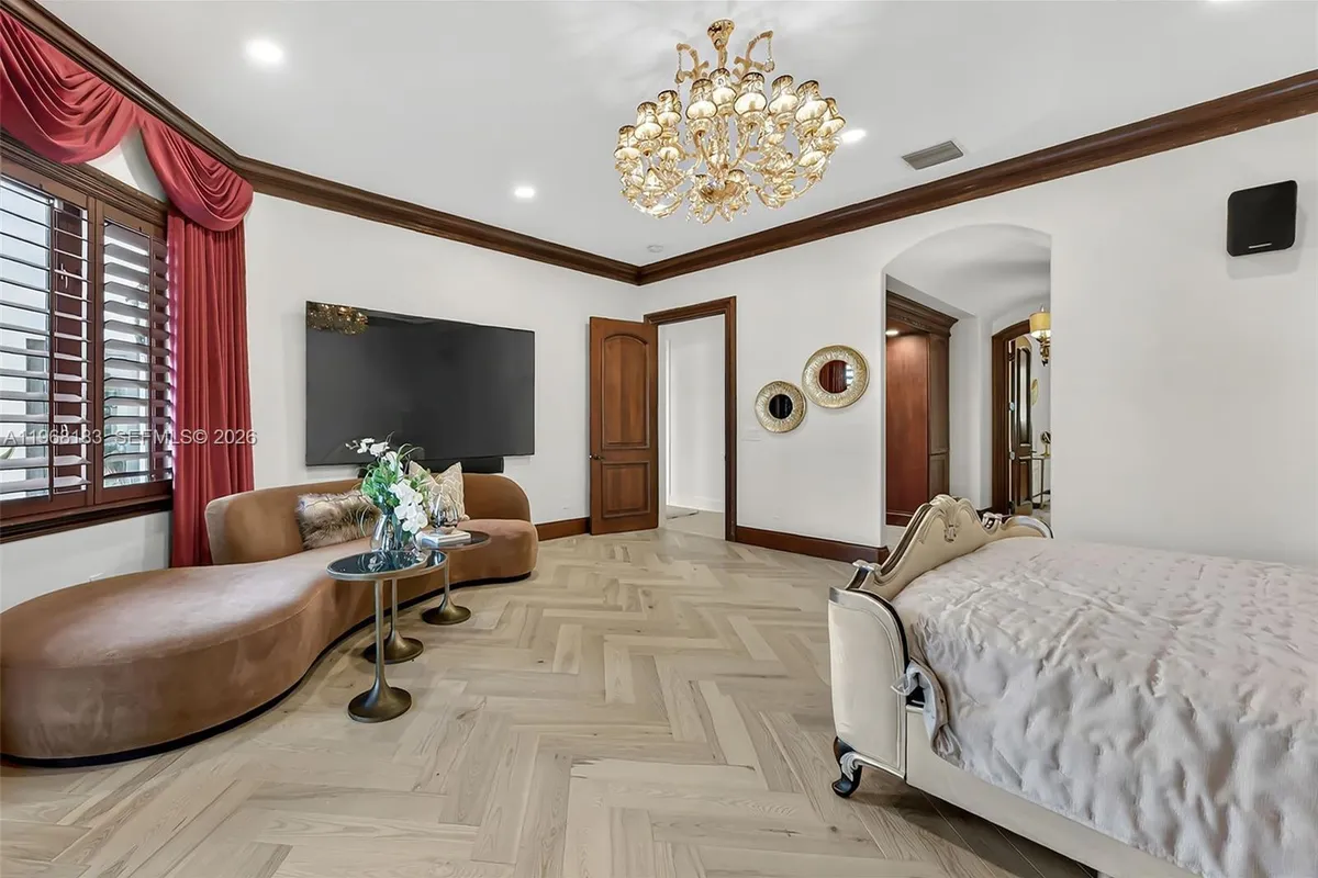 628 Coral Way, Fort Lauderdale FL 33301