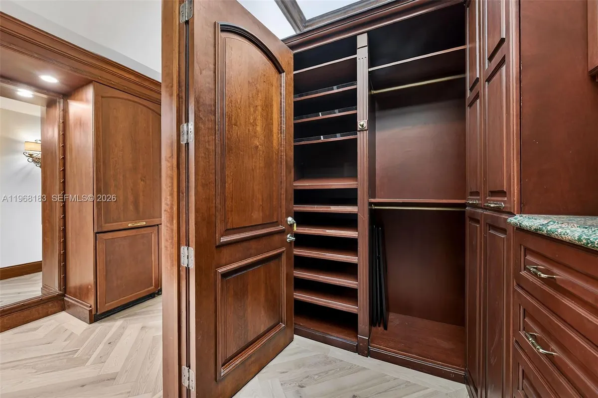 628 Coral Way, Fort Lauderdale FL 33301