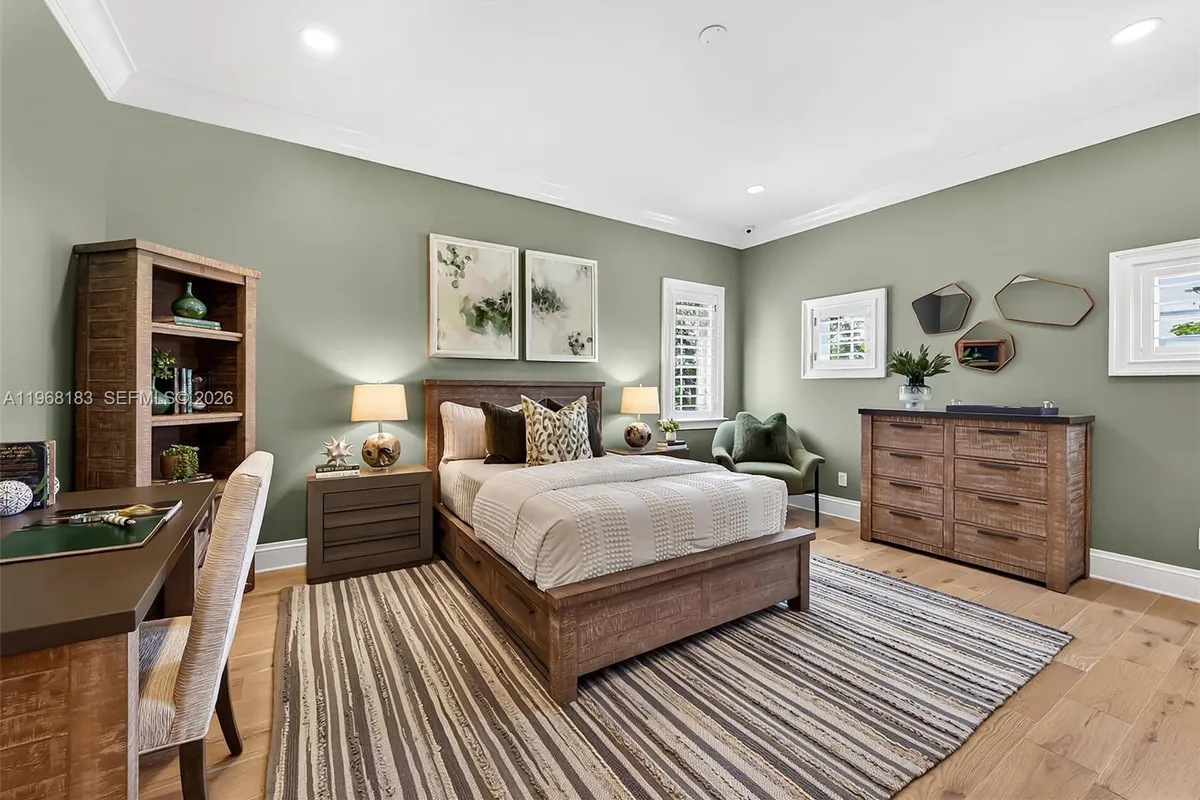 628 Coral Way, Fort Lauderdale FL 33301