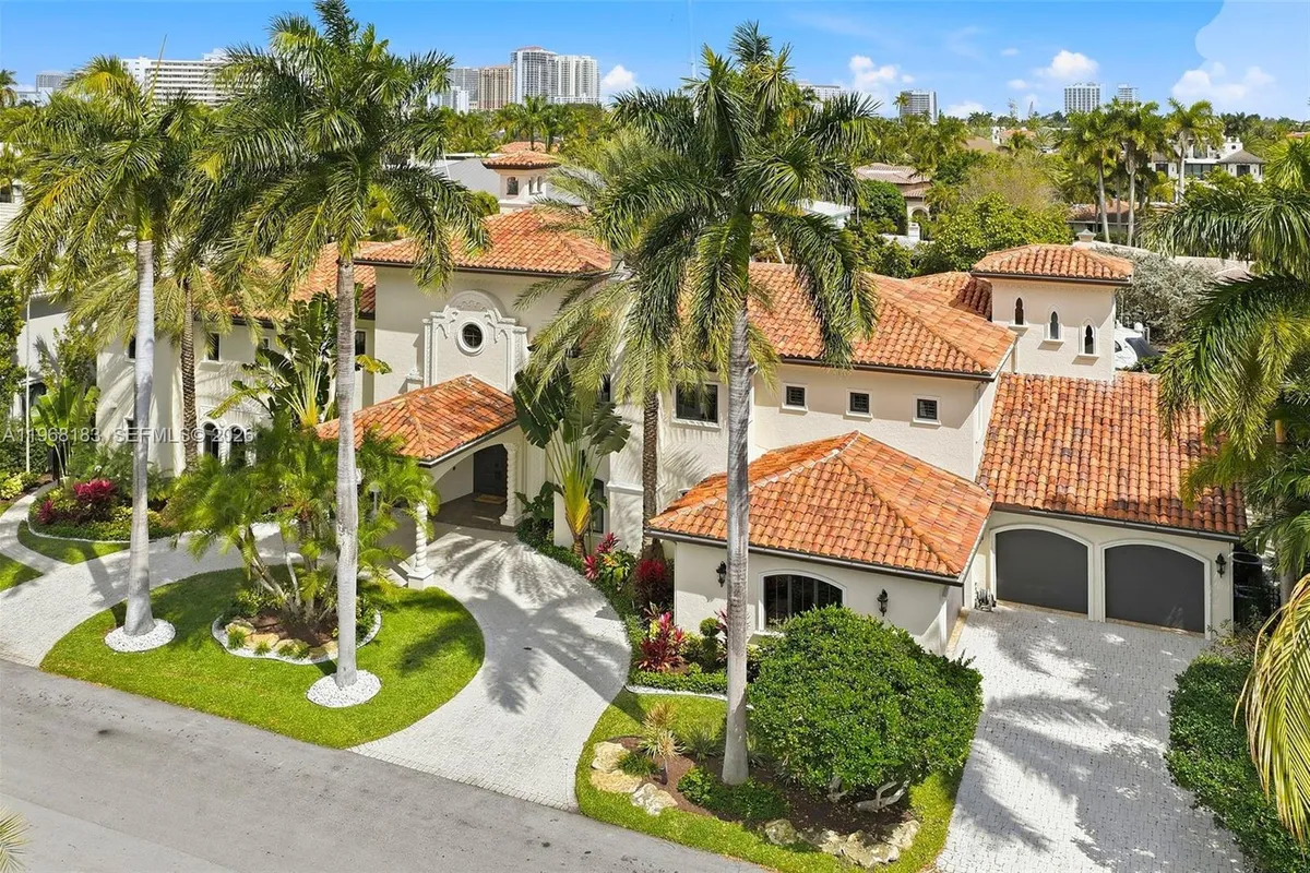 628 Coral Way, Fort Lauderdale FL 33301