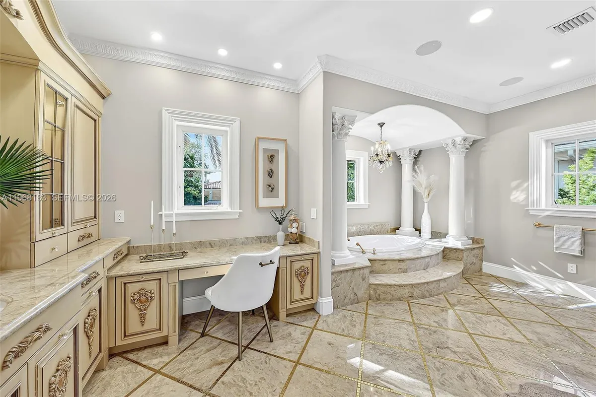 628 Coral Way, Fort Lauderdale FL 33301