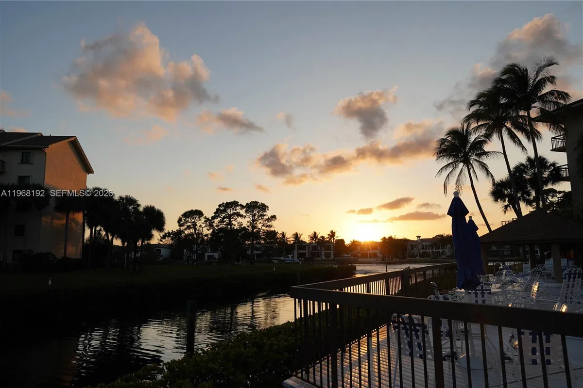 2101 Marina Isle Way # 104, Jupiter FL 33477