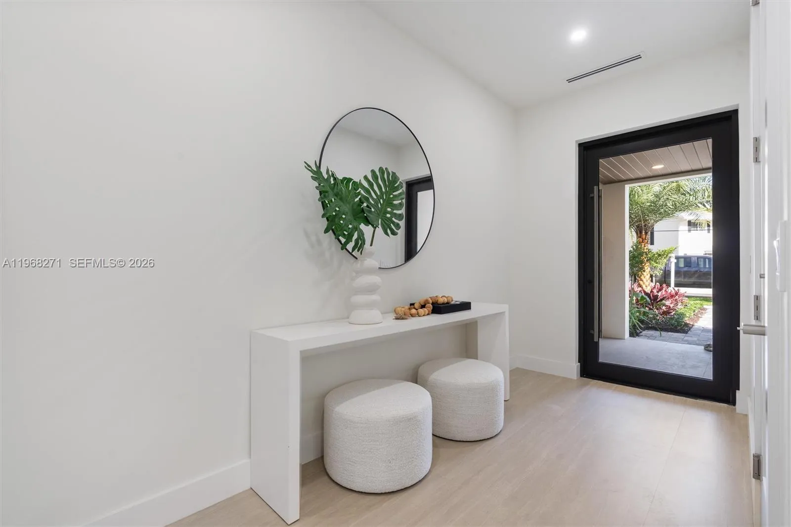 912 SE 13th St, Fort Lauderdale FL 33316