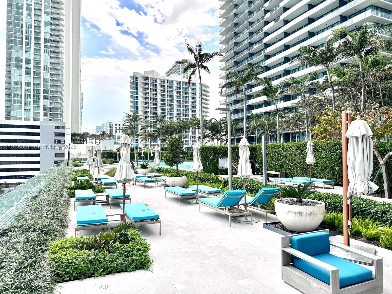 650 NE 32nd St # 2507, Miami FL 33137