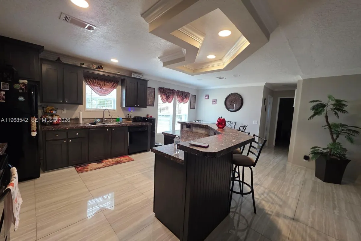 555 S LINDERO ST, Clewiston FL 33440