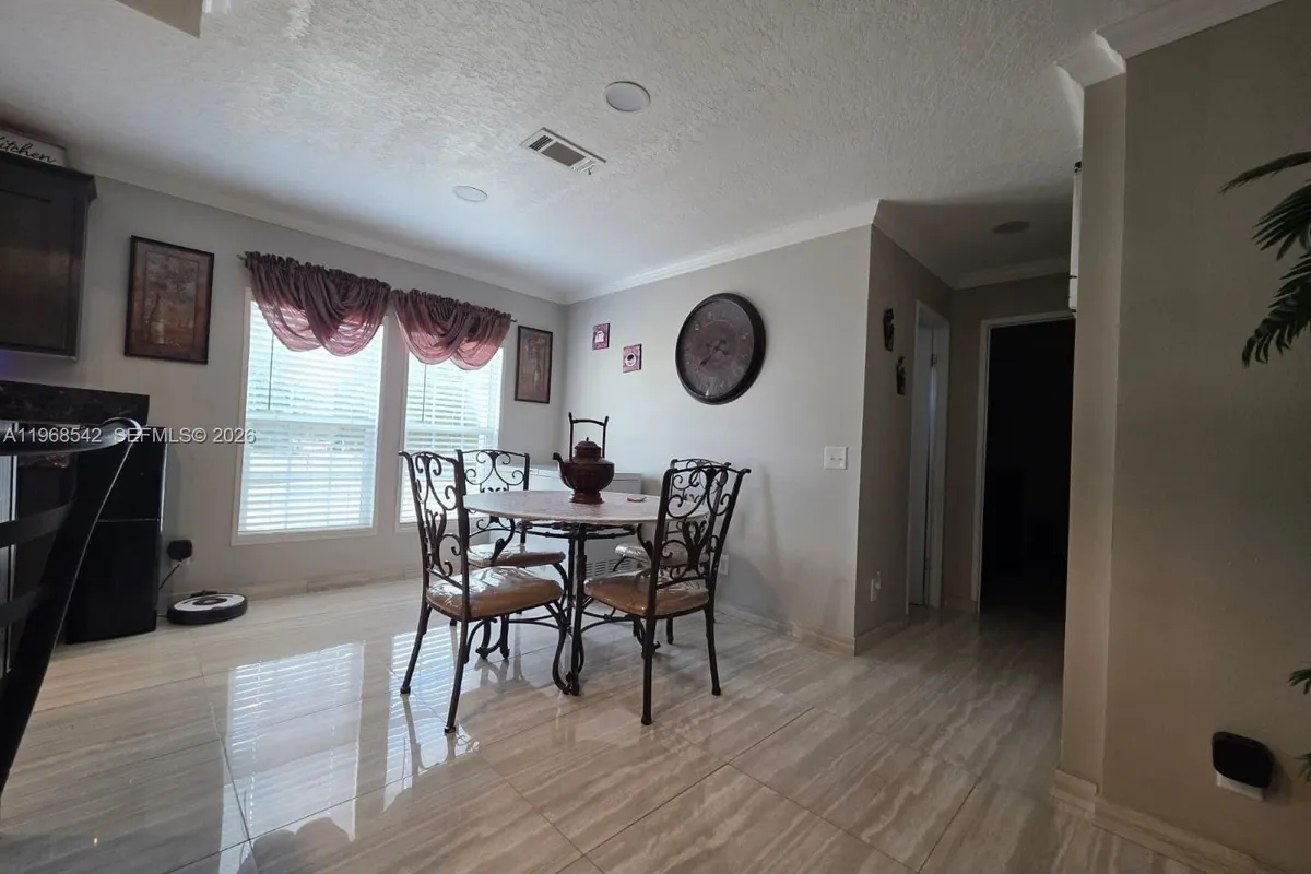 555 S LINDERO ST, Clewiston FL 33440