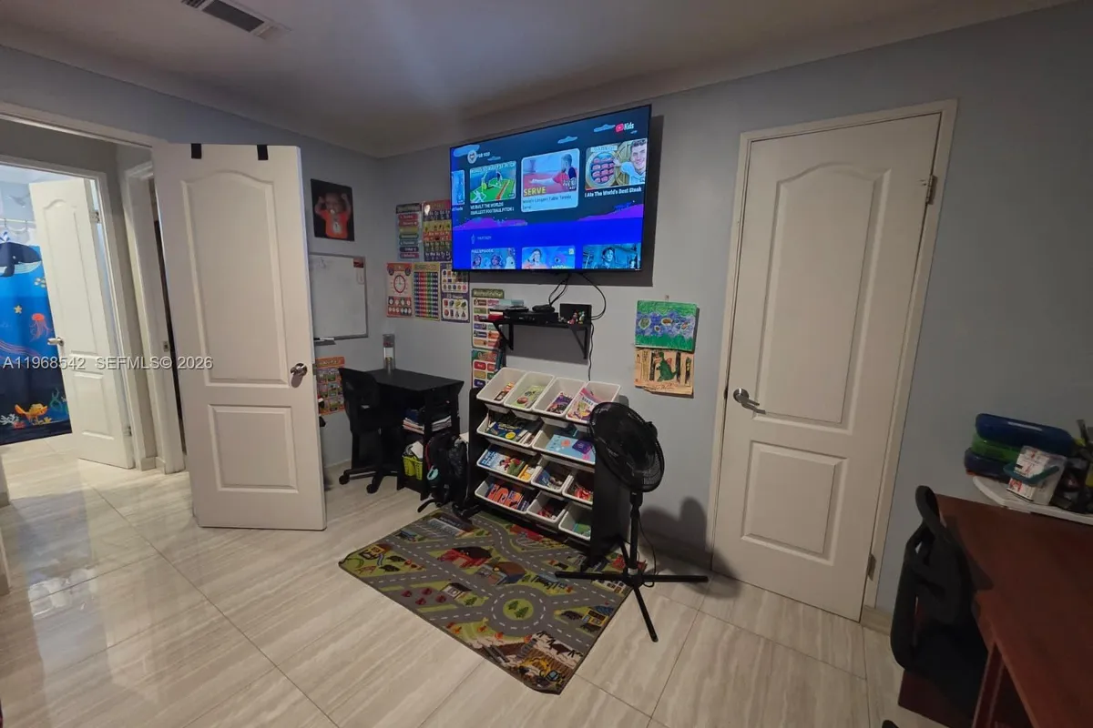 555 S LINDERO ST, Clewiston FL 33440