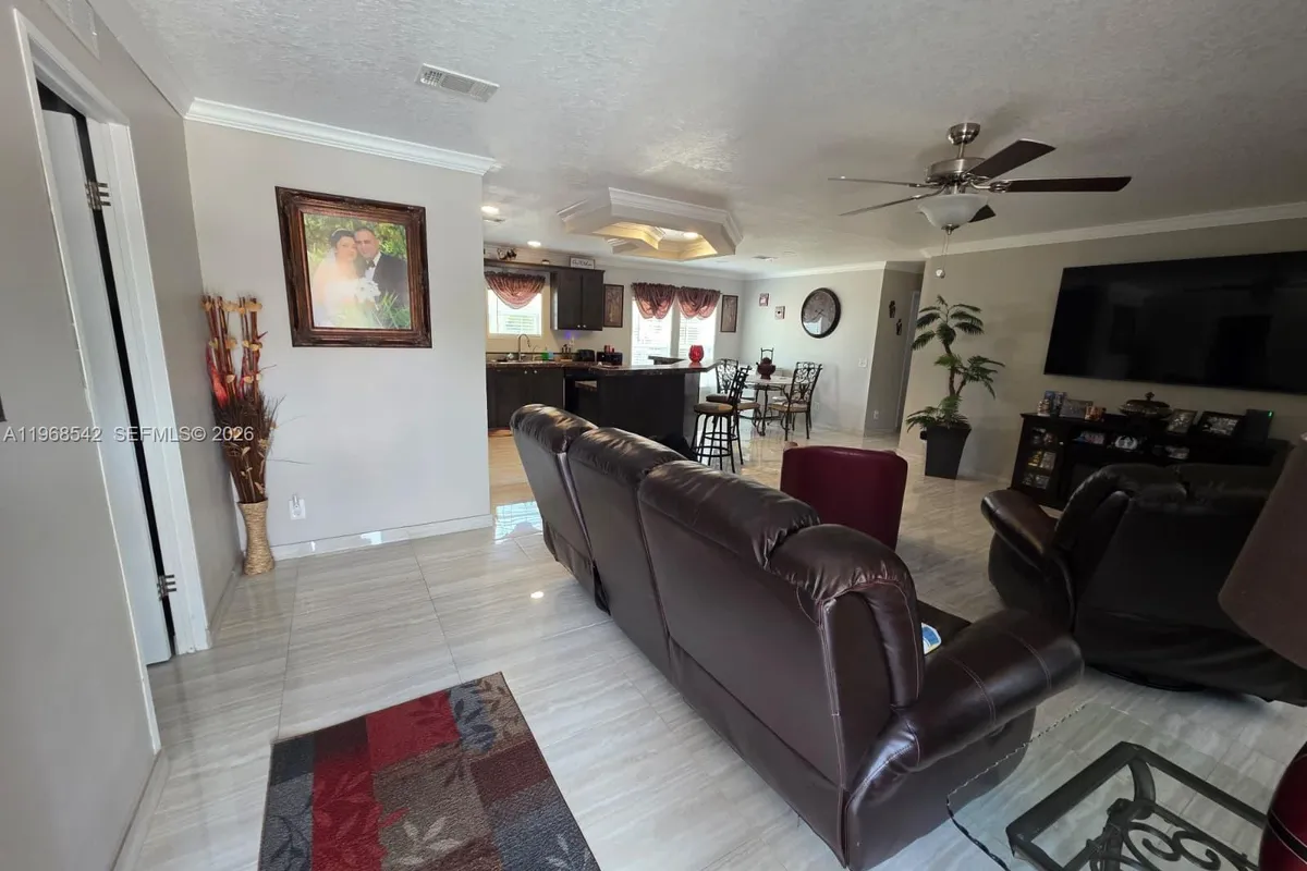 555 S LINDERO ST, Clewiston FL 33440