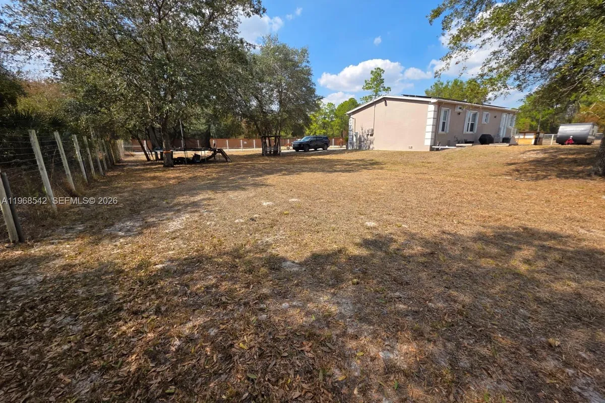 555 S LINDERO ST, Clewiston FL 33440