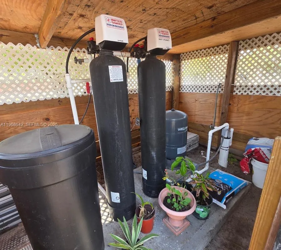 555 S LINDERO ST, Clewiston FL 33440