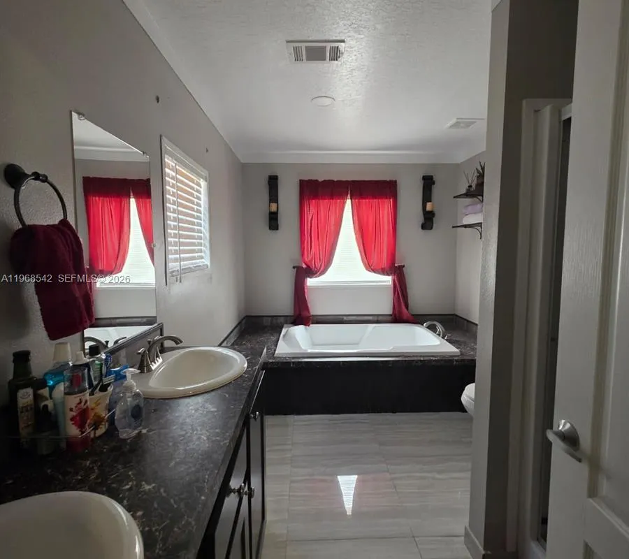 555 S LINDERO ST, Clewiston FL 33440