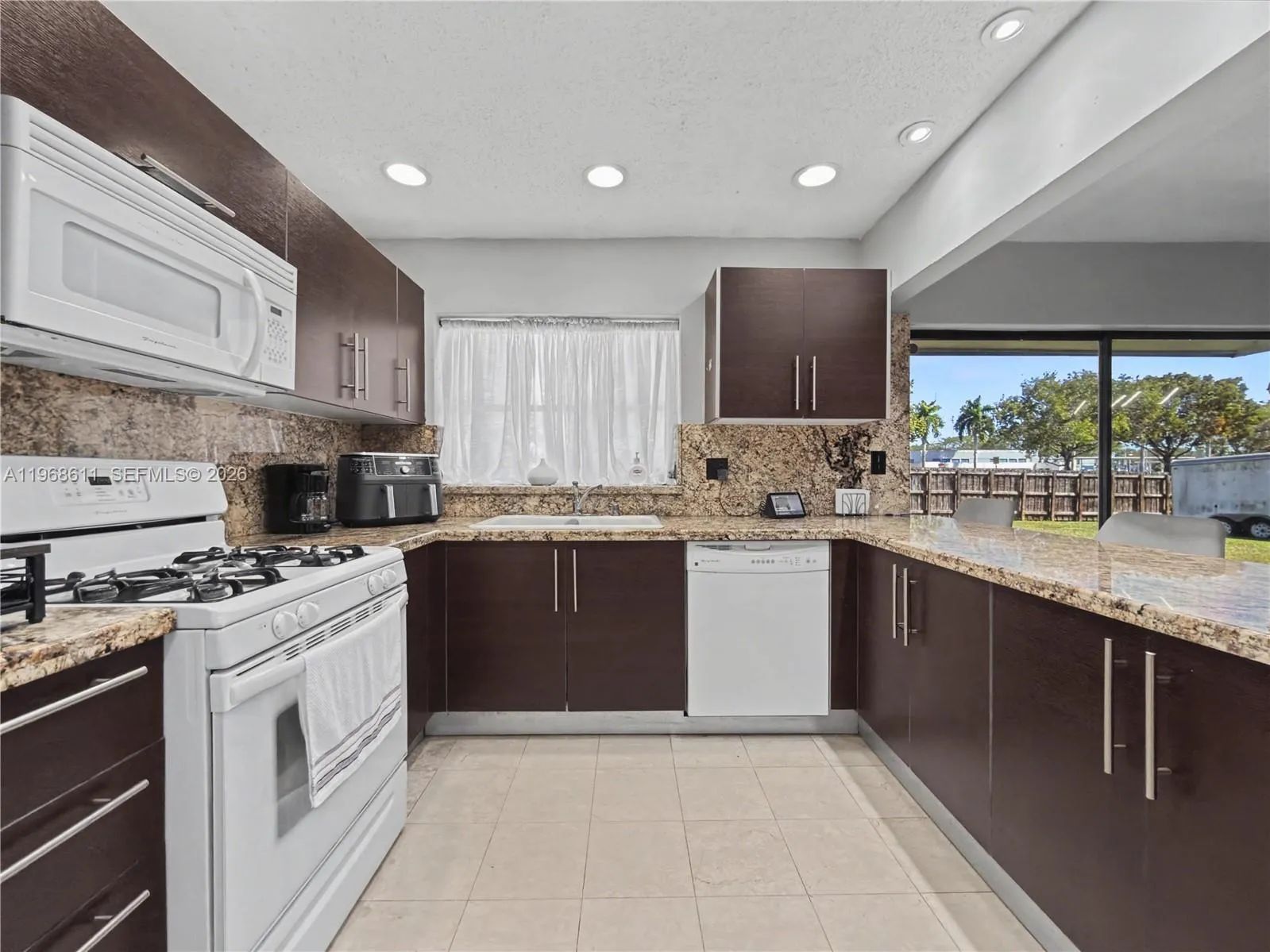 10491 SW 122nd Ct, Miami FL 33186