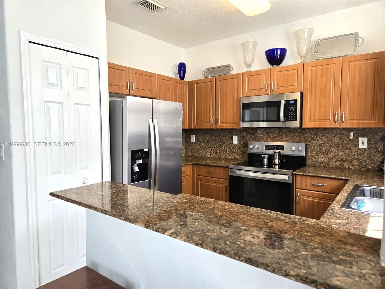 10840 NW 79th St, Doral FL 33178