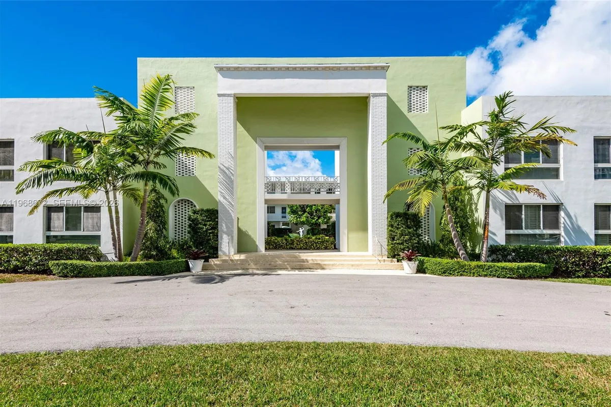 9920 Collins Ave # 2, Bal Harbour FL 33154