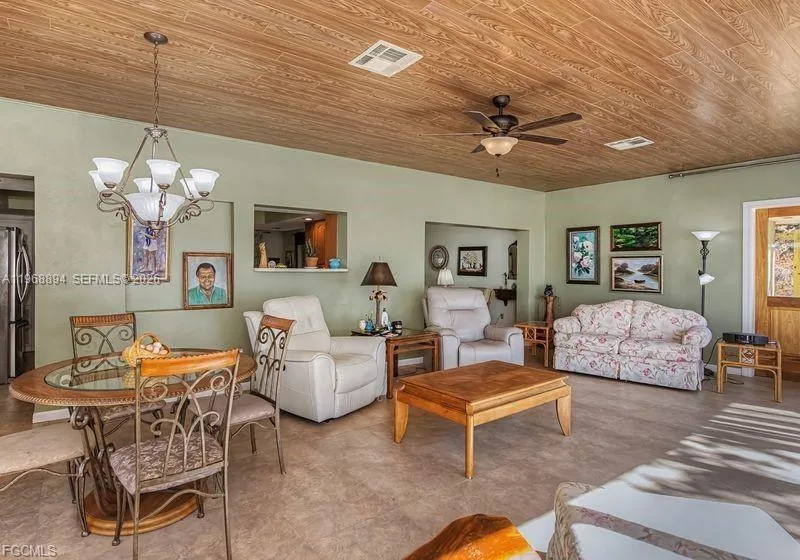 1209 County Rd 78, La Belle FL 33935