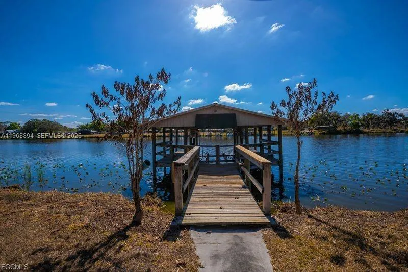 1209 County Rd 78, La Belle FL 33935