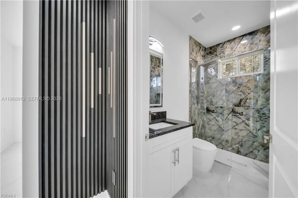 7799 15th PL, La Belle FL 33935