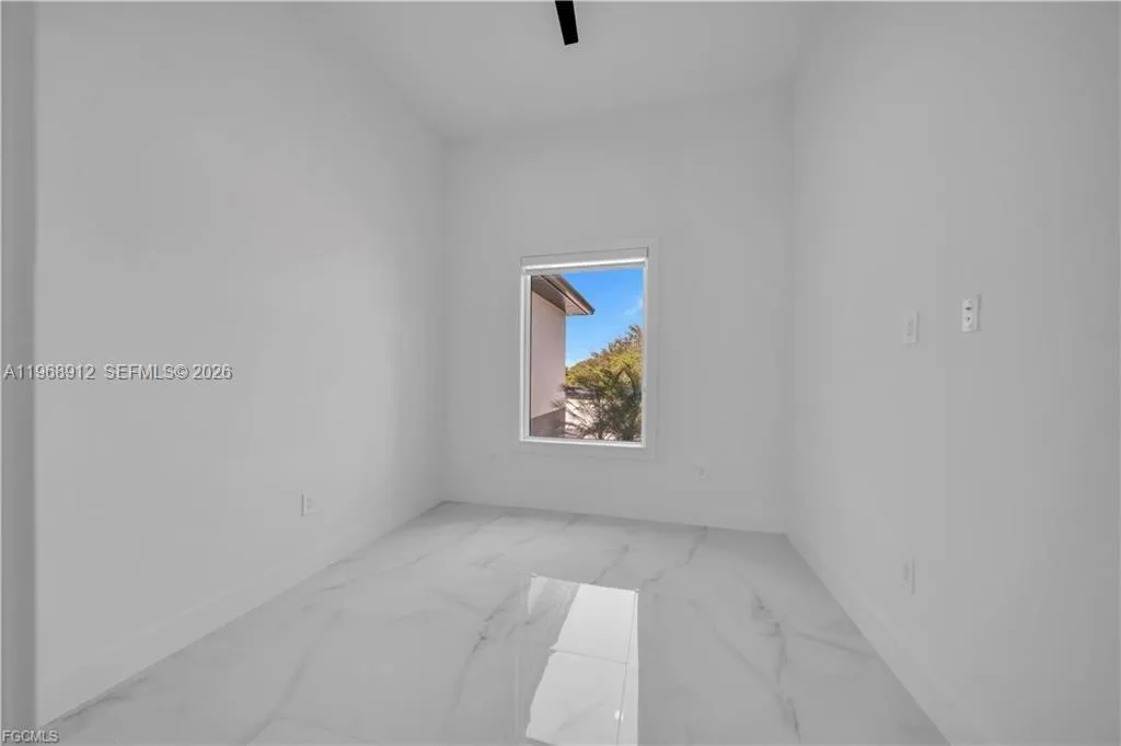 7799 15th PL, La Belle FL 33935