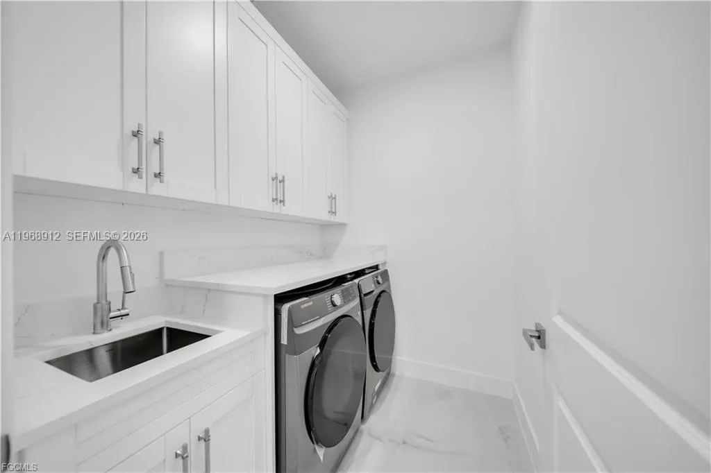 7799 15th PL, La Belle FL 33935