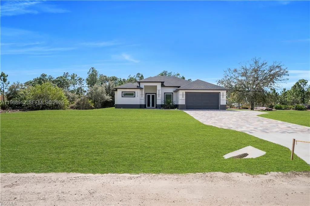 7799 15th PL, La Belle FL 33935