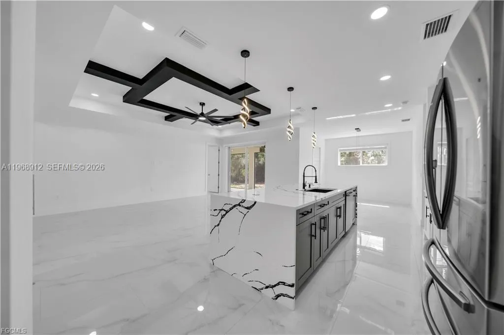 7799 15th PL, La Belle FL 33935