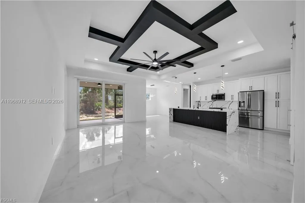 7799 15th PL, La Belle FL 33935