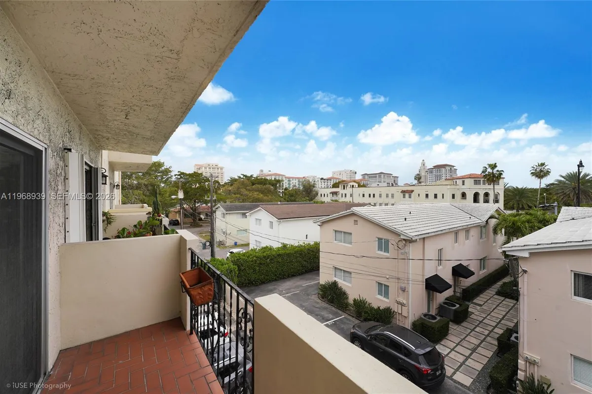 411 Anastasia Ave # 303, Coral Gables FL 33134