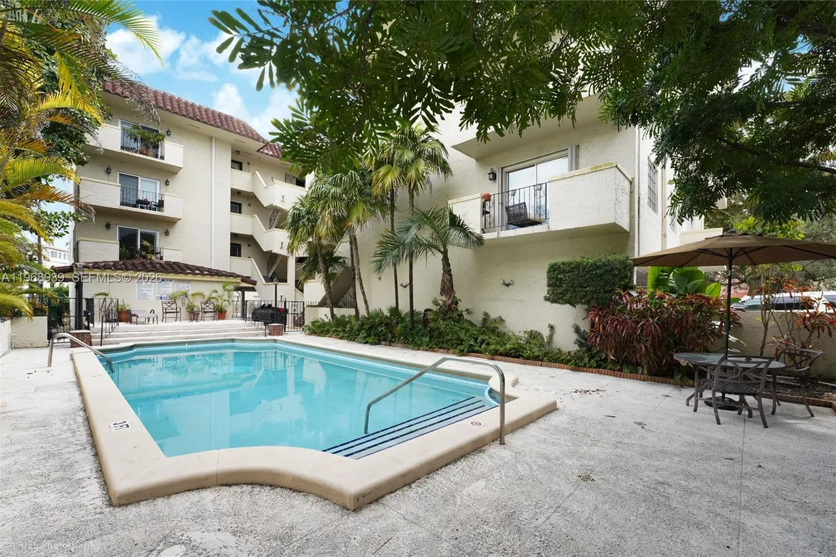 411 Anastasia Ave # 303, Coral Gables FL 33134