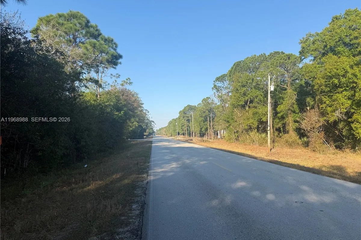 858 WOODLAND BLVD, Clewiston FL 33440