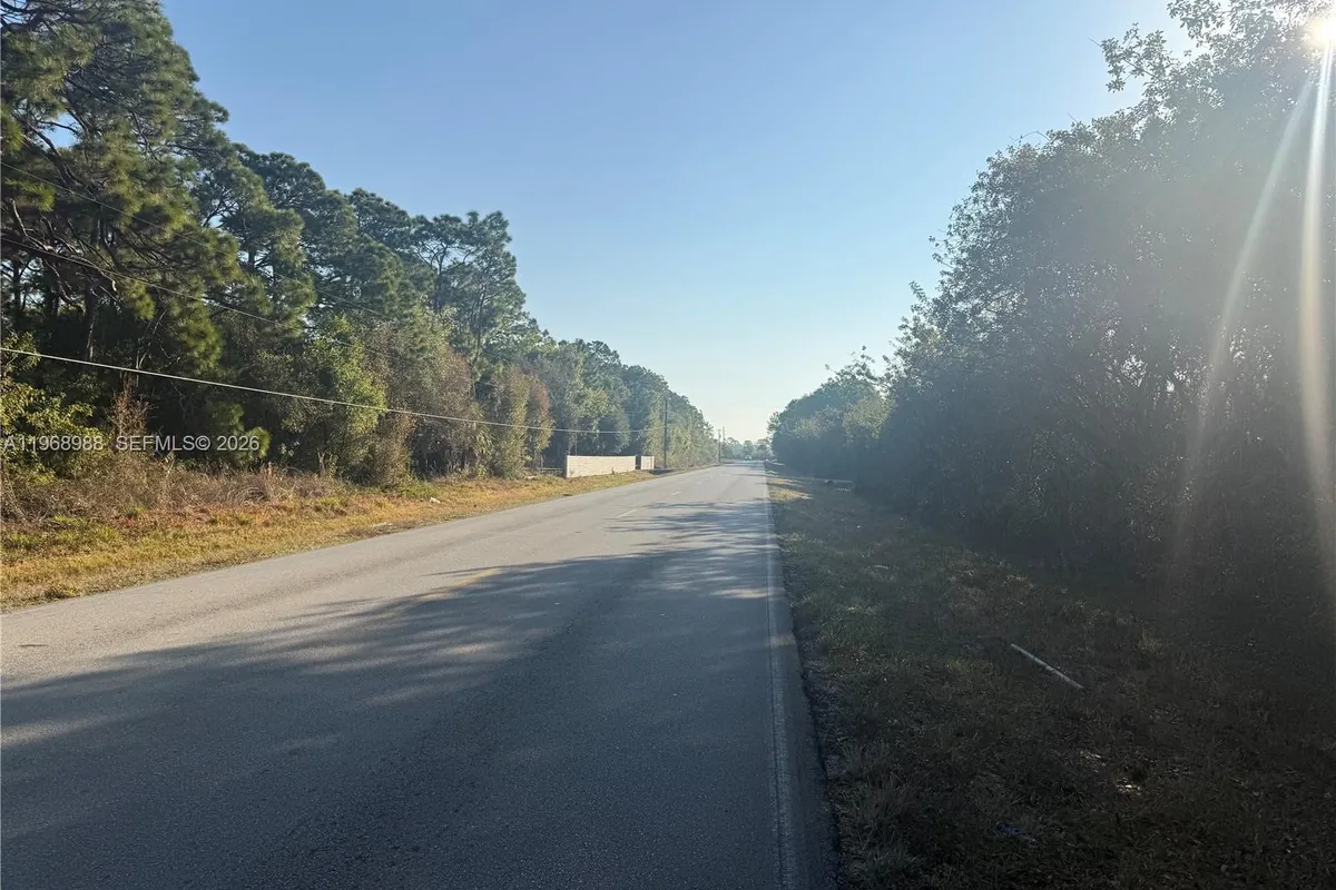 858 WOODLAND BLVD, Clewiston FL 33440