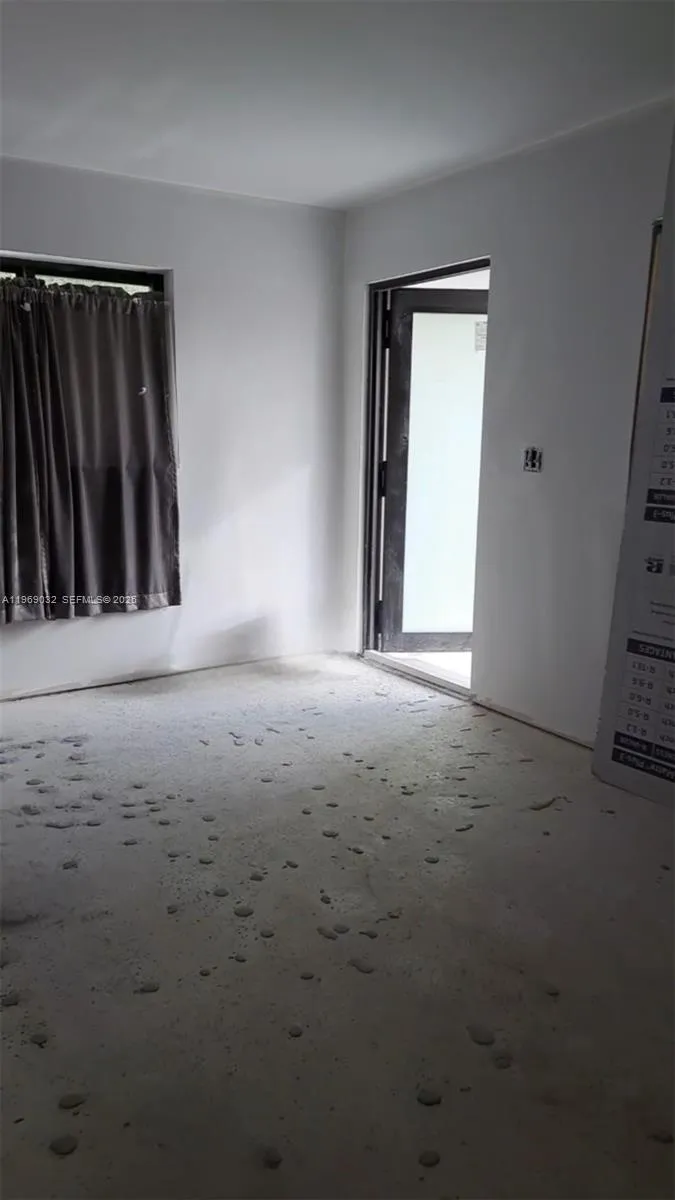 1112 SW 11th Ave, Miami FL 33129