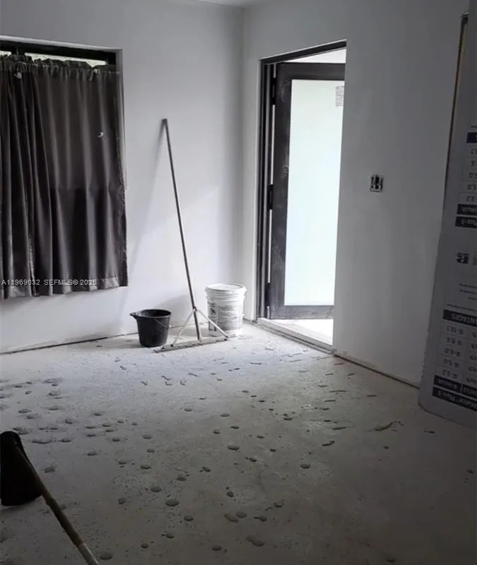 1112 SW 11th Ave, Miami FL 33129